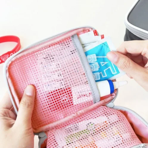 Wholesale Mini Household First Aid Kit Bag Travel Portable Package Emergency Kit Bags Medicine Storage Bag Small Organizer - Image 5
